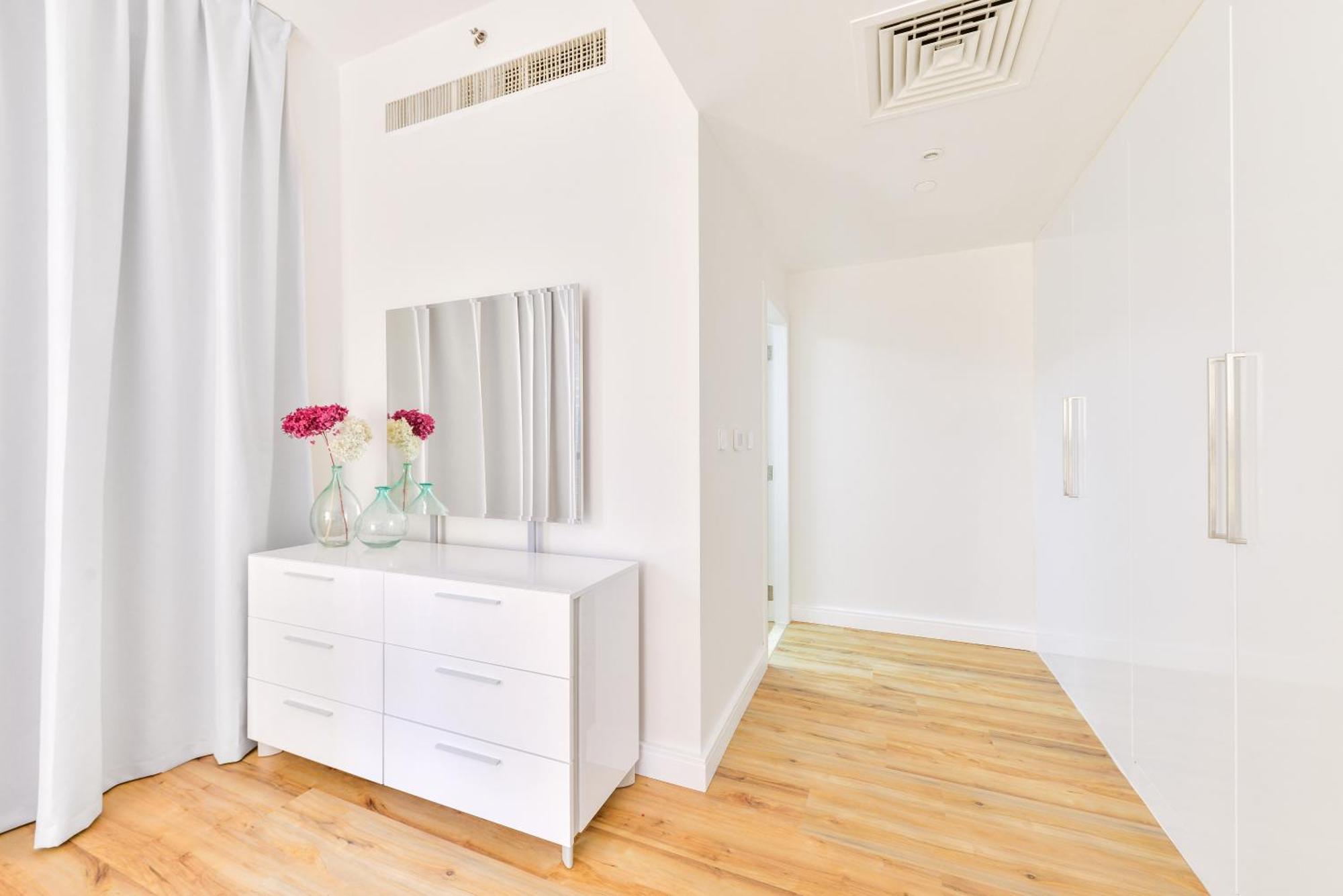 Luxury Jbr - 2Br - 5* Beach Resorts Access! Дубай Екстериор снимка